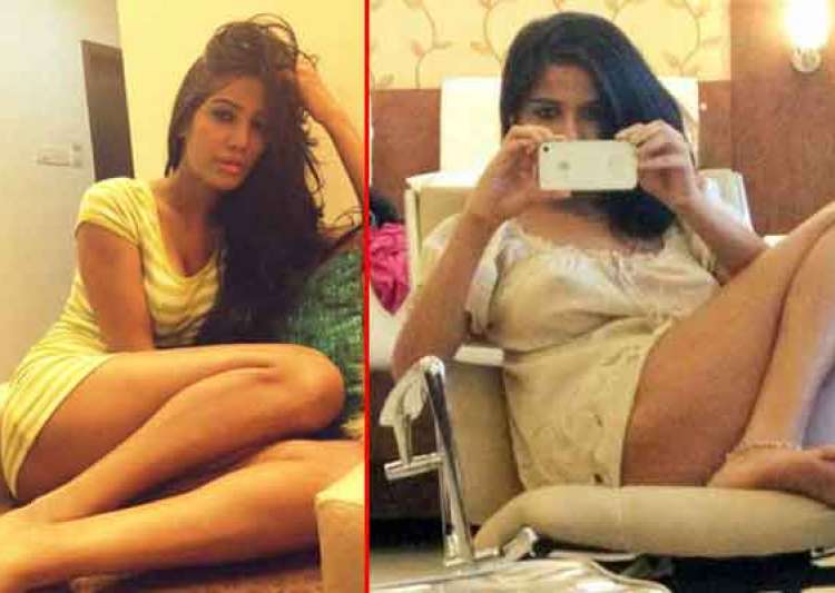 Poonam Pandey celebrates 'No Panty Day' by shedding her panty (view pics)