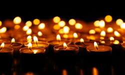 Vastu Tips: Put this coloured candles on south direction of the house will increase monetary flow